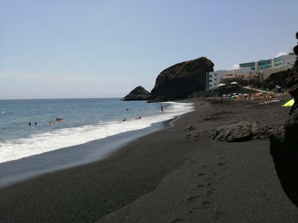 Blue Sea. Tony Frias. Las Eras. Arico - Tenerife. Arico el Nuevo Exterior photo